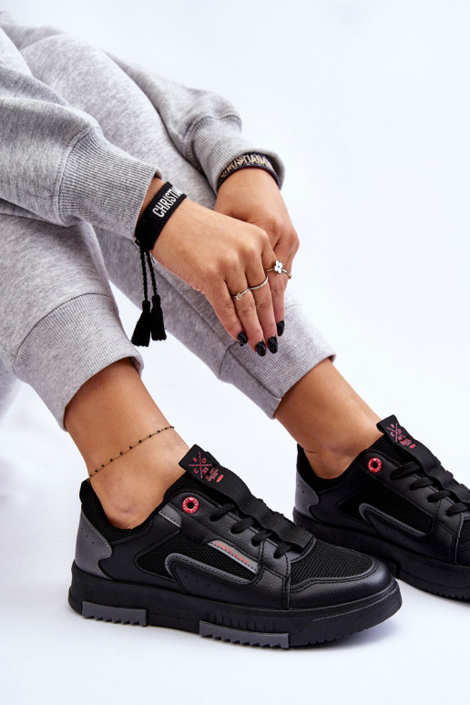 Sneakers model schoenen Cross Jeans LL2R4012C zwarte kleur Sneakers model schoenen Cross Jeans LL2R4012C zwarte kleur
