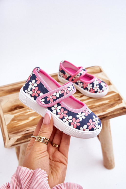 Kinderballerina's met bloemmotieven in blauw-roze kleur Noah Kinderballerina's met bloemmotieven in blauw-roze kleur Noah