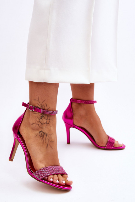 Schoenen met dunne hak in roze kleur Perfecto Schoenen met dunne hak in roze kleur Perfecto