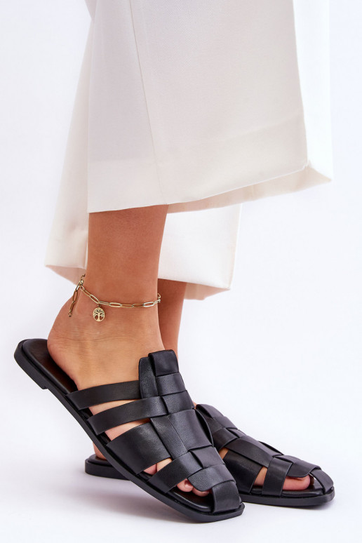 Slippers met strepen in de kleur zwart Reyna