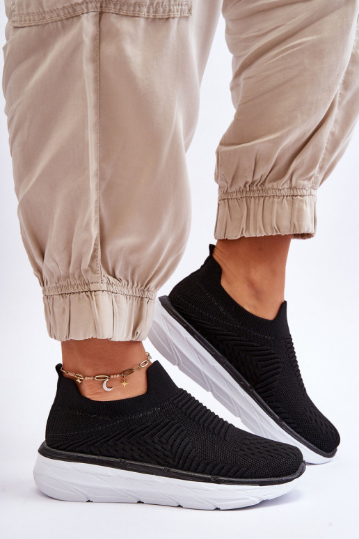 Sportschoenen van het resistente model in de zwarte kleur Ferive Sportschoenen van het resistente model in de zwarte kleur Ferive