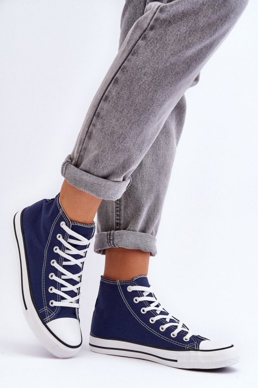 Klassiek model sneakers in donkerblauwe kleur van Remos