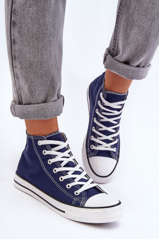 Klassiek model sneakers in donkerblauwe kleur van Remos