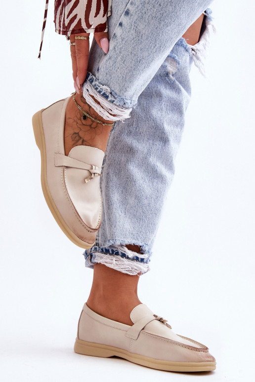 Klassiek model damesmocassins beige Cortez Klassiek model damesmocassins beige Cortez