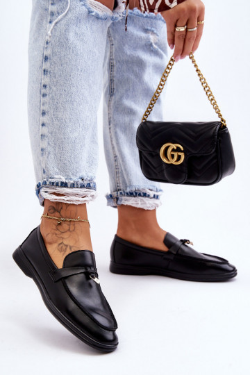 Klassiek model damesmocassins in de kleur zwart Cortez