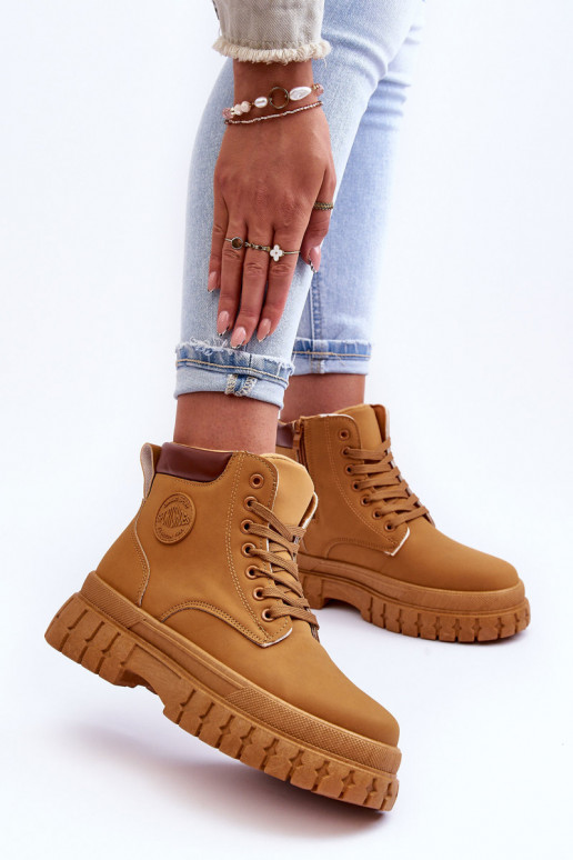 schoenen met een platform in de bruine kleur Calys schoenen met een platform in de bruine kleur Calys