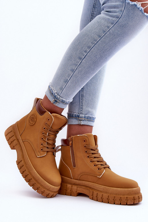 schoenen met een platform in de bruine kleur Calys schoenen met een platform in de bruine kleur Calys