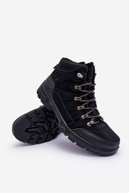 Wandelschoenen zijn verwarmd in zwarte Cowder Wandelschoenen zijn verwarmd in zwarte Cowder