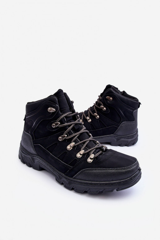 Wandelschoenen zijn verwarmd in zwarte Cowder Wandelschoenen zijn verwarmd in zwarte Cowder