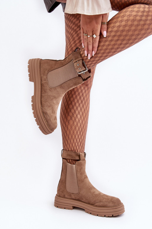 stijlvolle suède laarzen met trendy massieve zool in beige Ozaro stijlvolle suède laarzen met trendy massieve zool in beige Ozaro