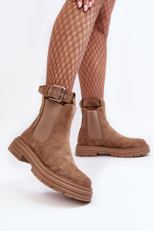 stijlvolle suède laarzen met trendy massieve zool in beige Ozaro stijlvolle suède laarzen met trendy massieve zool in beige Ozaro