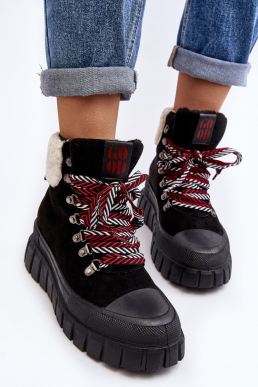 Verwarmde laarzen met massieve zool in de zwarte kleur Ralotta Verwarmde laarzen met massieve zool in de zwarte kleur Ralotta