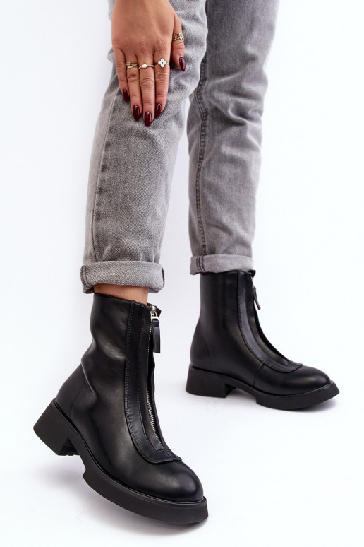 Laarzen met brede hakken met ritsen in de kleur zwart Elkasa