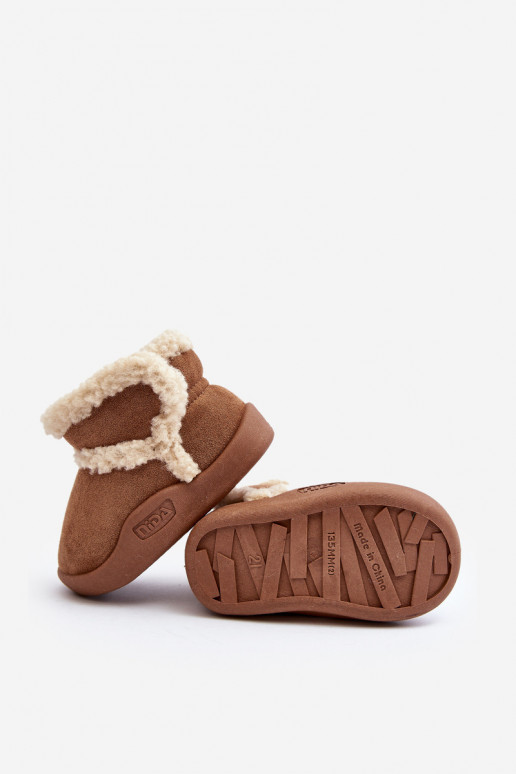 Kindersnowboots met zelfklevende sluitingen in de bruine kleur Unitia Kindersnowboots met zelfklevende sluitingen in de bruine kleur Unitia