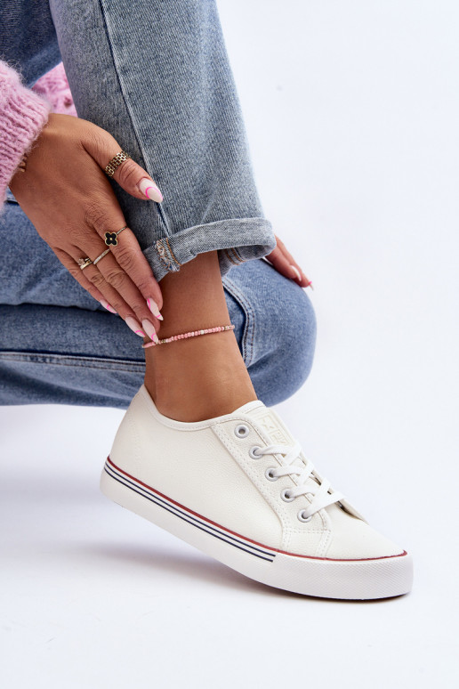 Damesschoenen gemaakt van eco-leer in de witte kleur Lirean Damesschoenen gemaakt van eco-leer in de witte kleur Lirean