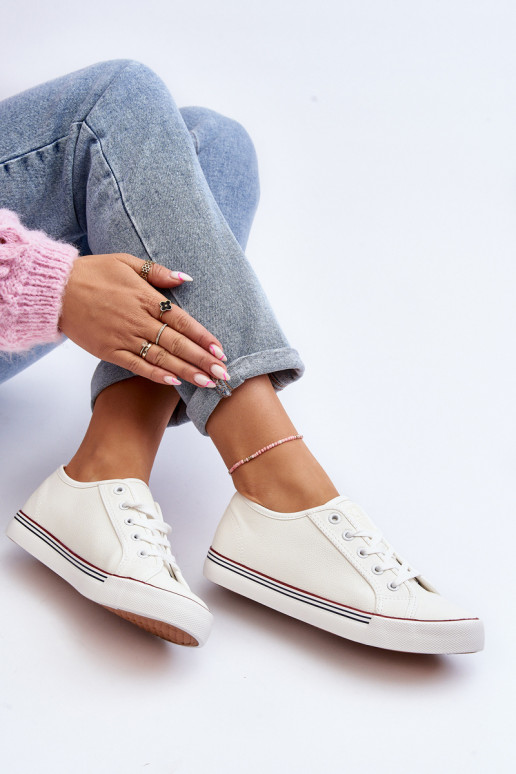 Damesschoenen gemaakt van eco-leer in de witte kleur Lirean Damesschoenen gemaakt van eco-leer in de witte kleur Lirean