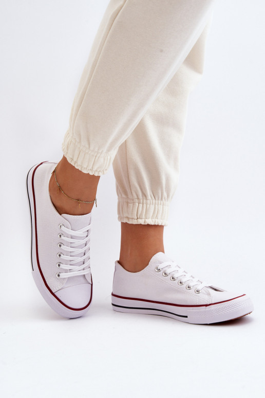 Vrijetijdsschoenen witte kleur Isiltara Vrijetijdsschoenen witte kleur Isiltara