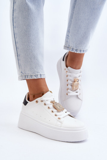 Sneakers model schoenen met ornamenten in witte kleur Celedria