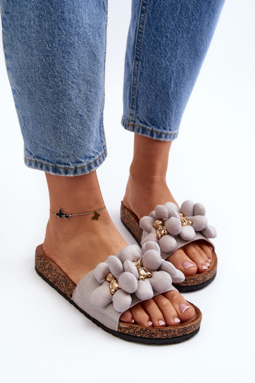 Damespantoffels met mooie details in de grijze kleur Bunlia Damespantoffels met mooie details in de grijze kleur Bunlia