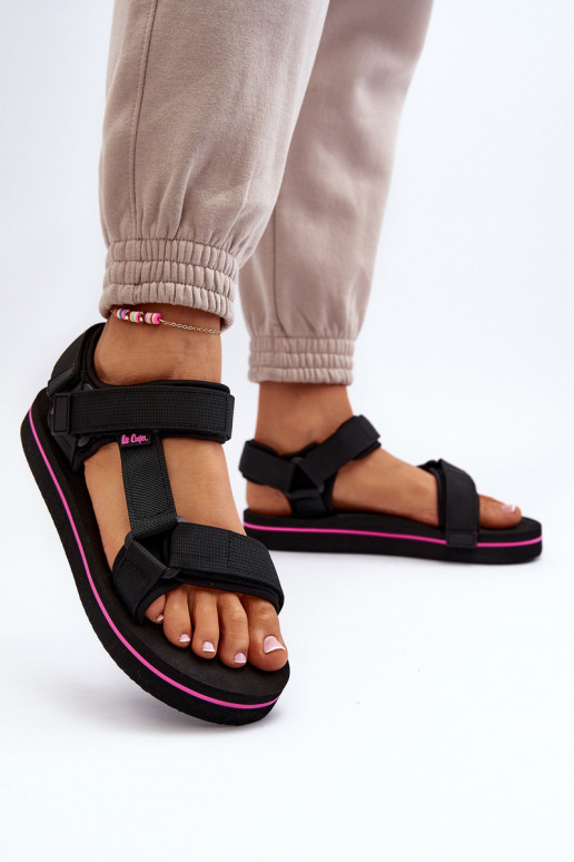 Damessandalen met platform Lee Cooper LCW-24-05-2751L zwarte kleur Damessandalen met platform Lee Cooper LCW-24-05-2751L zwarte kleur