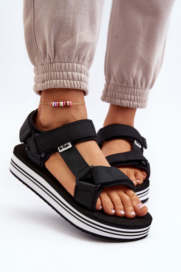 Damessandalen met platform Lee Cooper LCW-24-05-2753 zwarte kleur