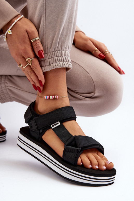 Damessandalen met platform Lee Cooper LCW-24-05-2753 zwarte kleur Damessandalen met platform Lee Cooper LCW-24-05-2753 zwarte kleur