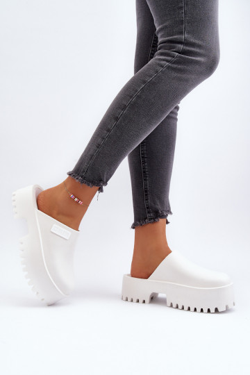 Slippers met modieuze massieve zolen Big Star NN274015 witte kleur 2