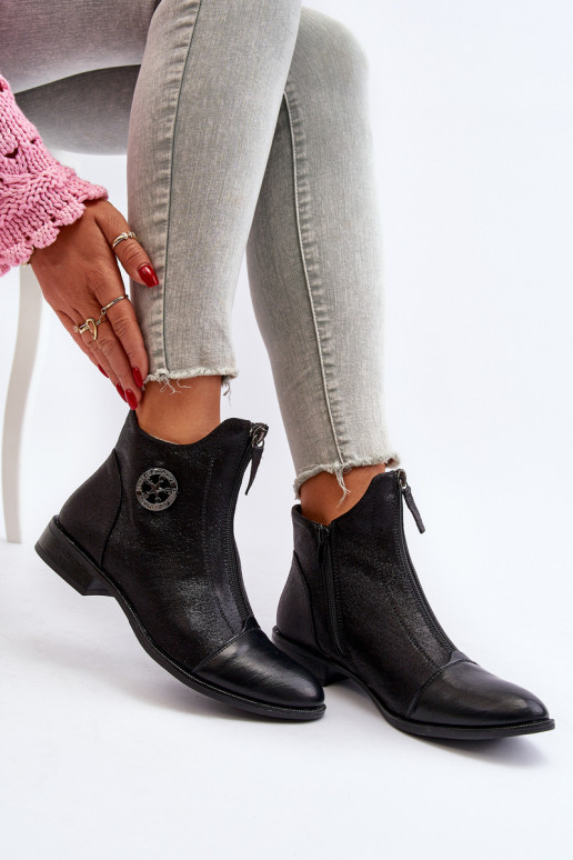 Laarzen met brede hakken met ritsen in het zwart van Loratie