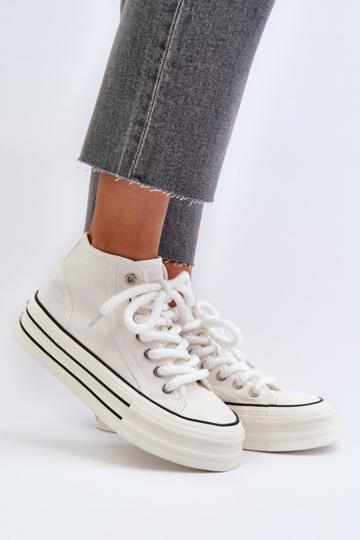Casual schoenen met een platform in de witte kleur Aineri Casual schoenen met een platform in de witte kleur Aineri