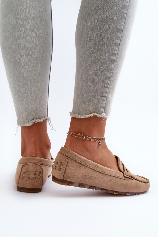 Klassiek model damesmocassins gemaakt van suède beige Glimris