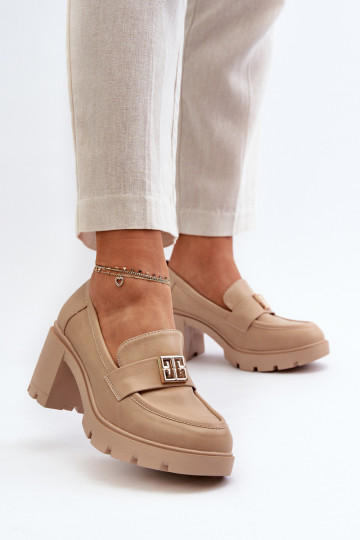 schoenen met brede hakken en ornamenten beige Ranunca