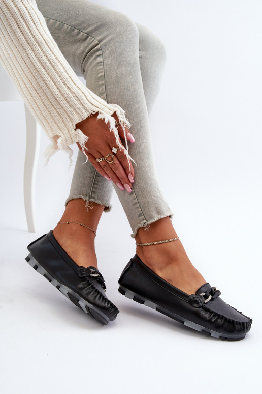 damesmocassins met ornamenten in zwarte kleur S.Barski LR339 damesmocassins met ornamenten in zwarte kleur S.Barski LR339