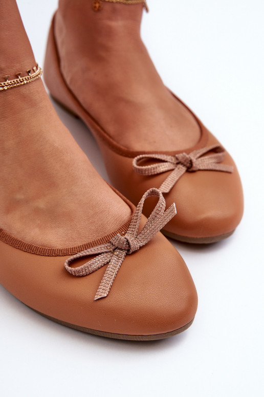 Ballerina's Eko met linten bruine kleur Sandelal