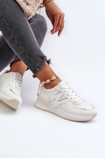 Sneakers model schoenen gemaakt van ecoleer in de witte kleur Kaimans 2