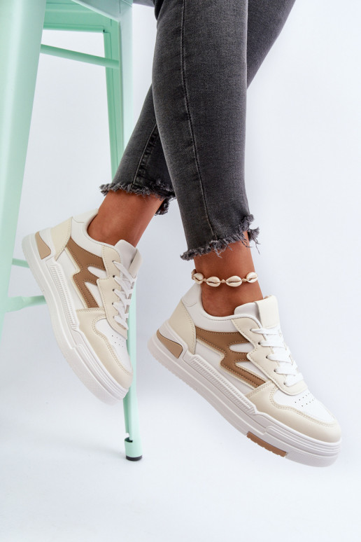 Sneakers model schoenen met een platform gemaakt van eco leer beige Lynnette Sneakers model schoenen met een platform gemaakt van eco leer beige Lynnette