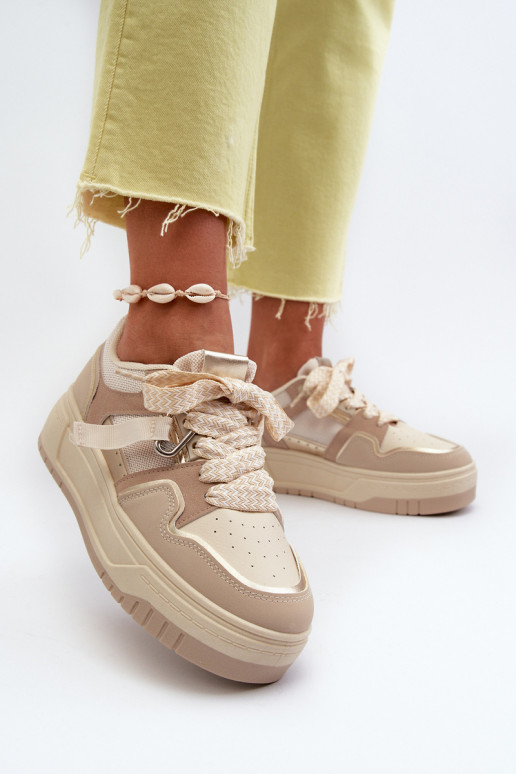 Sneakers model schoenen met een platform gemaakt van eco leer beige Moun Sneakers model schoenen met een platform gemaakt van eco leer beige Moun