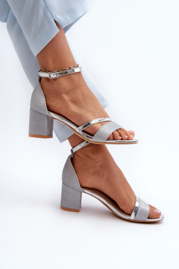 Ploemis glanzende sandalen met lage hak in zilver 2