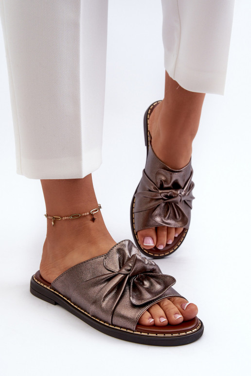 Damespantoffels met brede hak koperkleur Nelvira Damespantoffels met brede hak koperkleur Nelvira