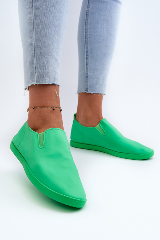 Sportschoenen vrijetijdsschoenen Slip-On groene kleur Lovinia