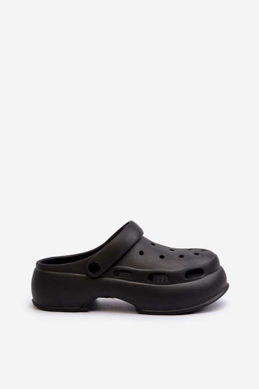 Lichte pantoffels Damespantoffels met modieuze massieve zool in de zwarte kleur Danollia