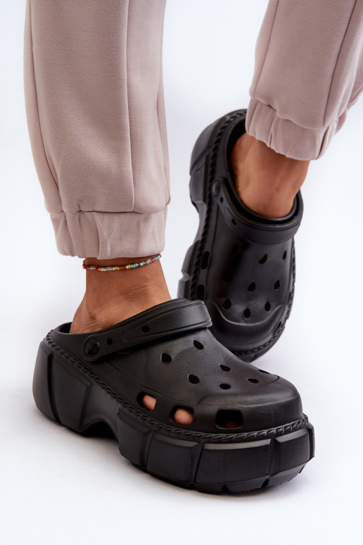 Damespantoffels Lichte pantoffels met modieuze massieve zool in de kleur zwart Witima Damespantoffels Lichte pantoffels met modieuze massieve zool in de kleur zwart Witima