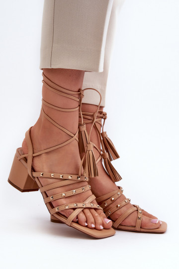 Ozdobione vetersandalen met lage hak in bruin Chrisele 2