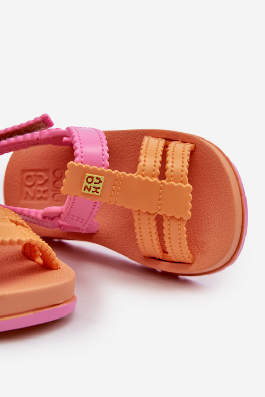 Kindersandalen met zelfklevende sluitingen LL385026 oranje kleur