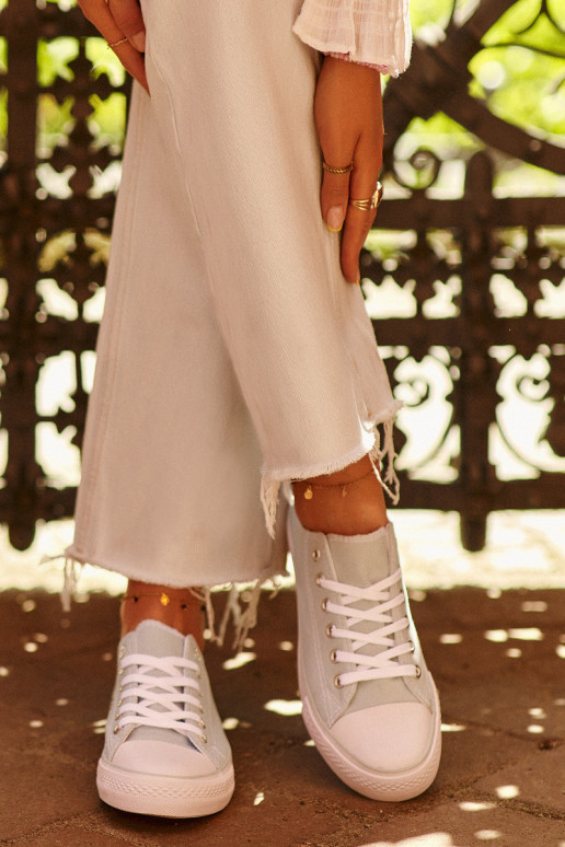 Lennabella mintkleurige sneakers met platte zolen van het klassieke model