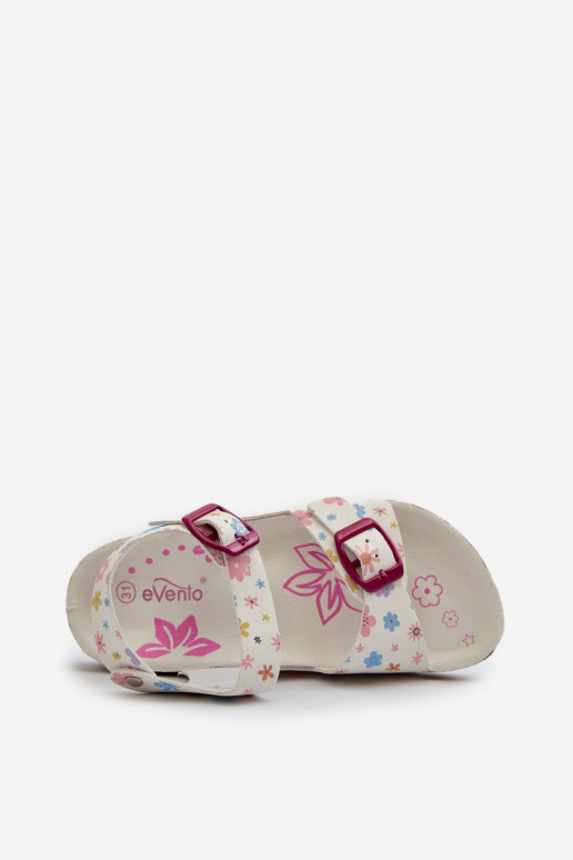 Sandalen Kinderen met bloemen met gespen in witte kleur Memoria Sandalen Kinderen met bloemen met gespen in witte kleur Memoria