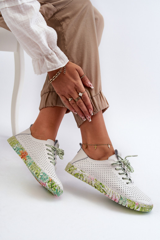 Sznurowe schoenen in witte Farnalea Sznurowe schoenen in witte Farnalea