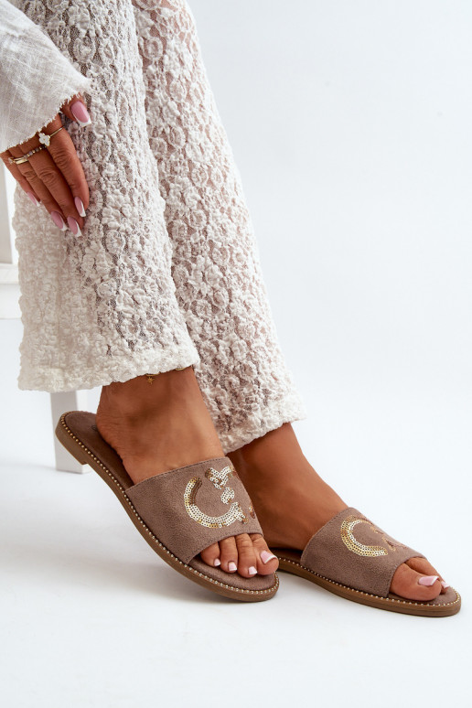 Platte damesslippers met glanzende schubben S.Barski KV27-052 bruine kleur