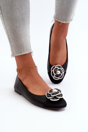 Ballerina's Eco-leer voor dames met sierlijke details Zwarte kleur Divinella