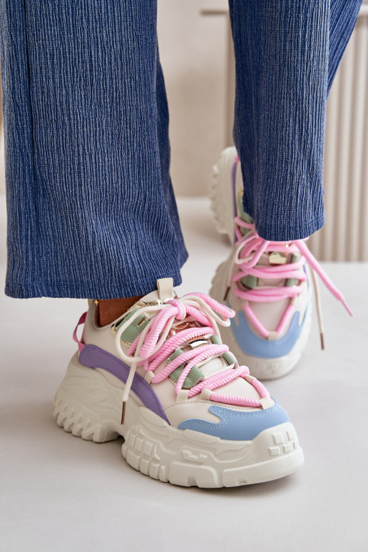 Sneakers model schoenen Dames met modieuze massieve zolen in diverse kleuren Nevela Sneakers model schoenen Dames met modieuze massieve zolen in diverse kleuren Nevela