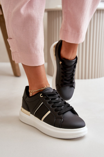Dit zijn hoogwaardige sneakers-modelschoenen voor dames met een platform gemaakt van eco-leer in zwarte kleur in Nevis 2